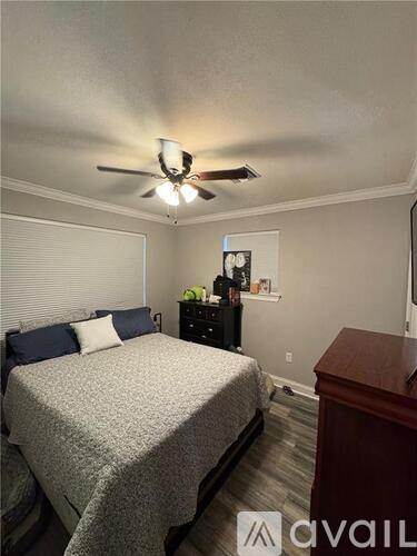 23 Fairlane Drive 3 Beds Single Family Home for Rent - Photo gallery 5