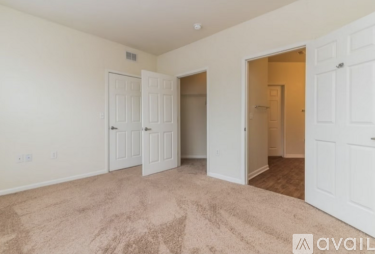 400 Blake St 1 Apartment for Rent - Photo gallery 1