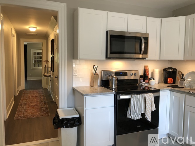 493 Whitney Ave 2 Beds Apartment for Rent - Photo gallery 5
