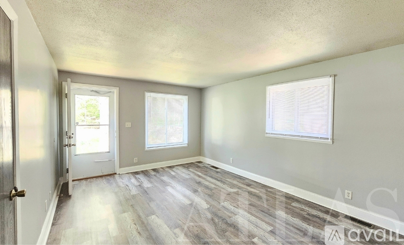 809 Hobart St 3 Beds Single Family Home for Rent - Photo gallery 2