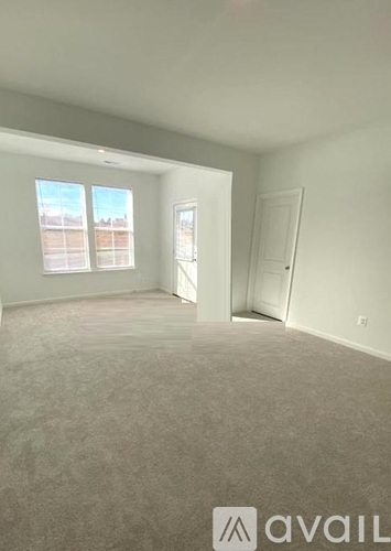 37 Abigail Street 3 Beds Townhouse for Rent - Photo gallery 4