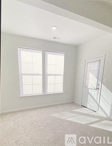 37 Abigail Street 3 Beds Townhouse for Rent - Photo gallery 5