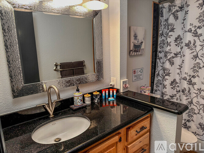 1355 South Loy Road 3 Beds Single Family Home for Rent - Photo gallery 5