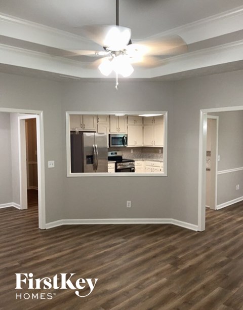 45 Sunset Court 3 Beds Apartment for Rent
