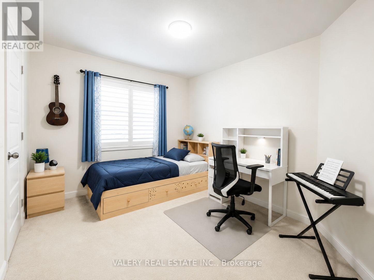 MAIN - 11 O'CONNOR CRESCENT 5 Beds House for Rent - Photo gallery 3