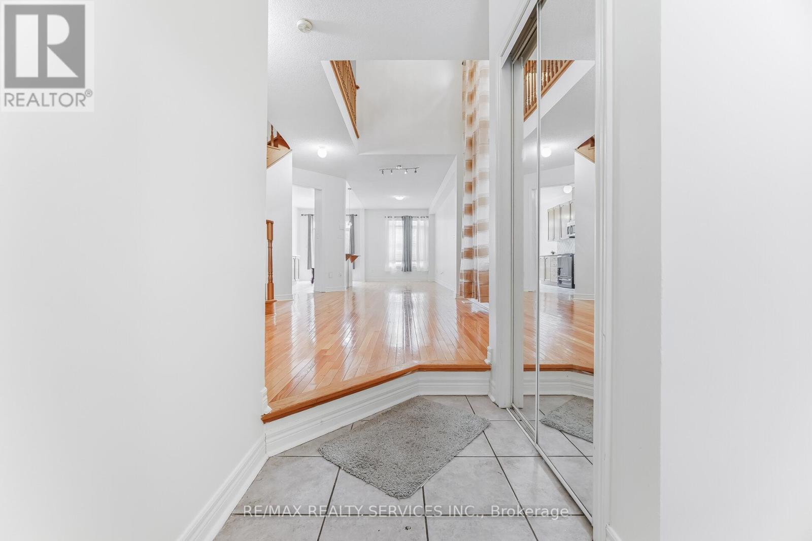 4 ROCKY POINT CRESCENT 3 Beds House for Rent - Photo gallery 4