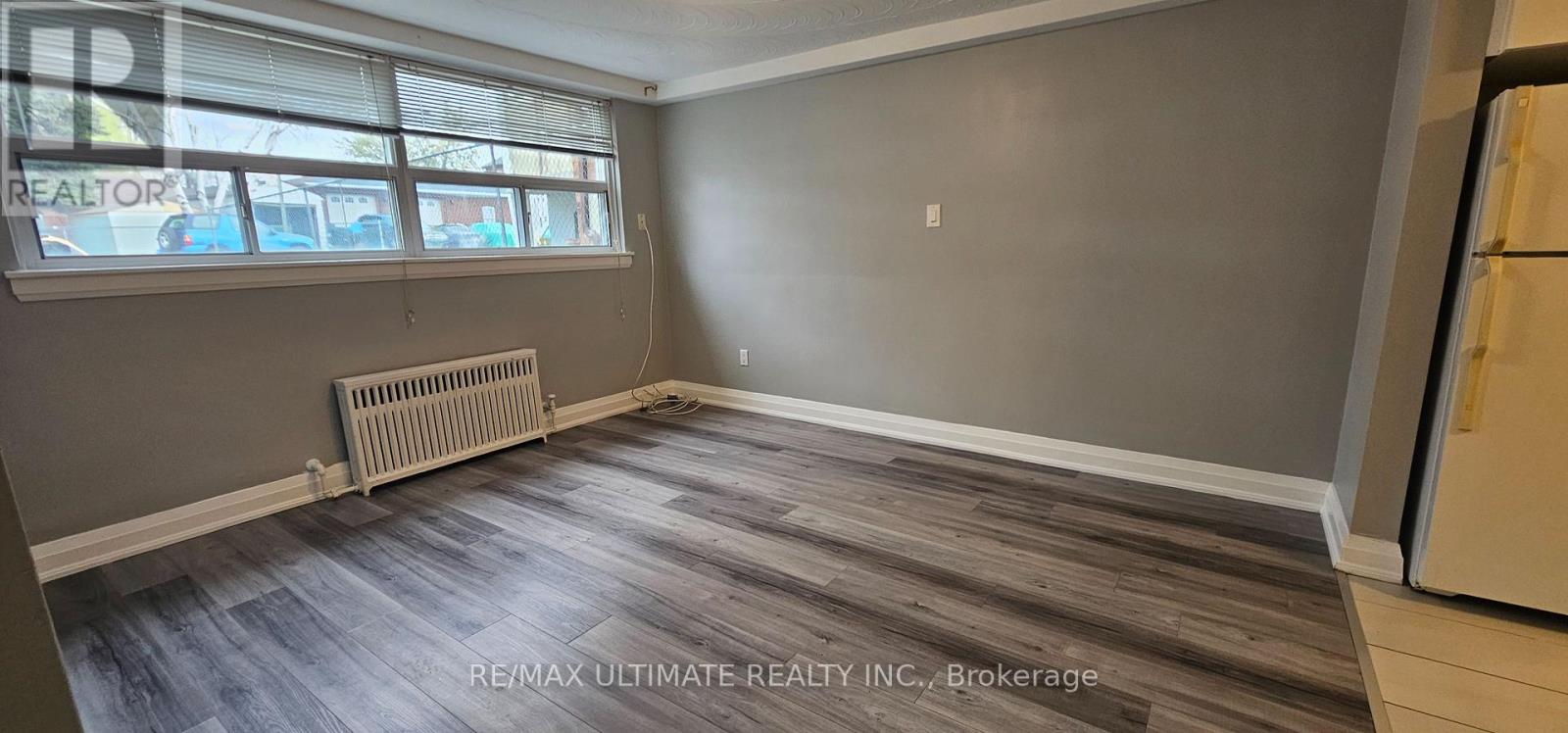 BSMT - 18 AVON DRIVE 2 Beds Home, Multifamily, Triplex for Rent - Photo gallery 1