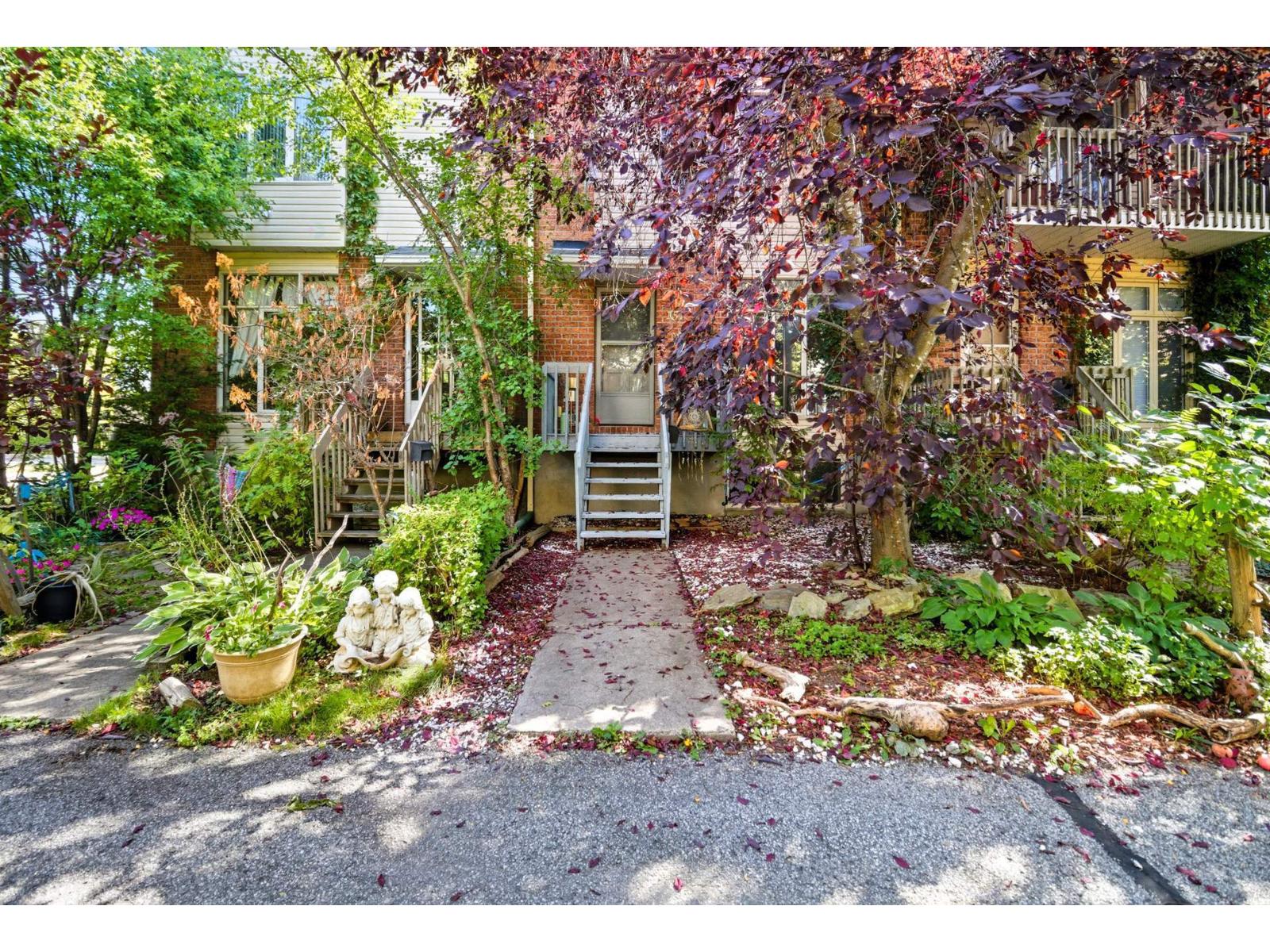 151 Rue Madaire 2 Beds House for Rent - Photo gallery 2