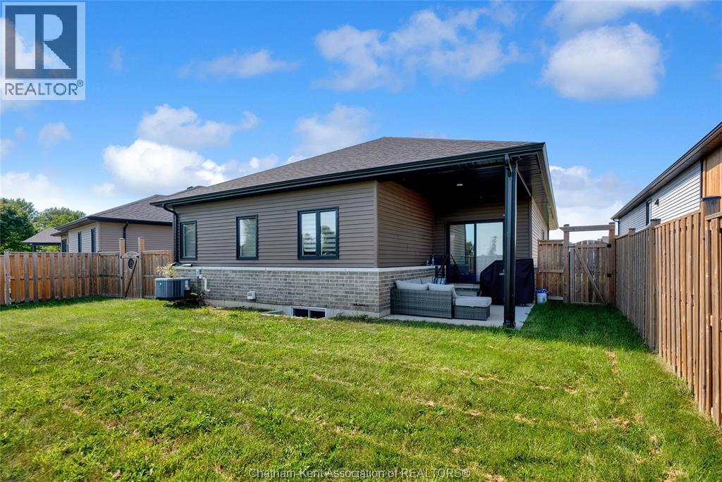 248 Moonstone CRESCENT 2 Beds House for Rent - Photo gallery 5