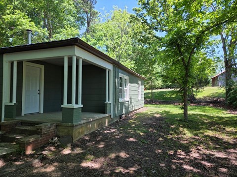 154 Hwy 46N 3 Beds Apartment for Rent