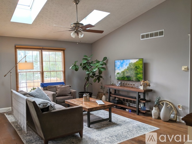 141 Overtrick Dr 3 Beds Single Family Home for Rent - Photo gallery 2