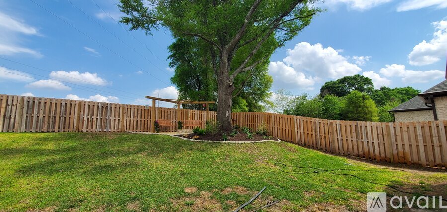 207 Southern Winds Drive 4 Beds Single Family Home for Rent - Photo gallery 2
