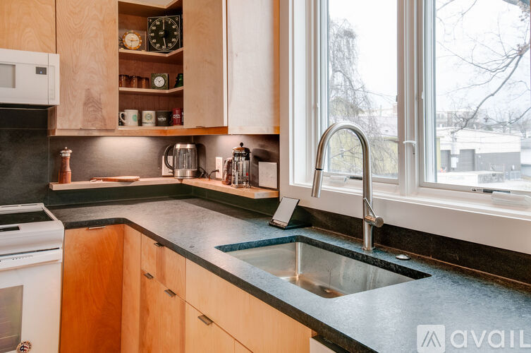 2513 White Ave 1 Apartment for Rent - Photo gallery 4