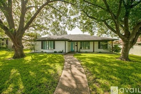 6724 East Mockingbird Lane 3 Beds Apartment for Rent