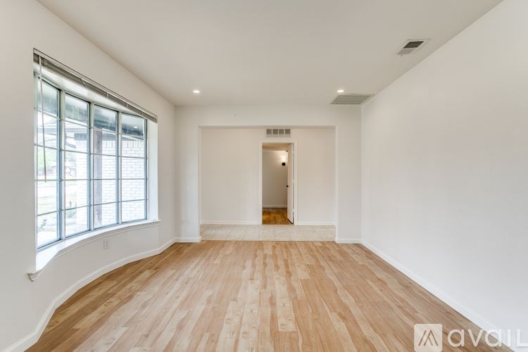 6724 East Mockingbird Lane 3 Beds Single Family Home for Rent - Photo gallery 5