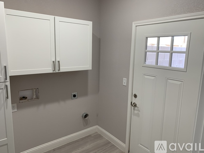 2644 East 14th Street 2 Beds Apartment for Rent - Photo gallery 5