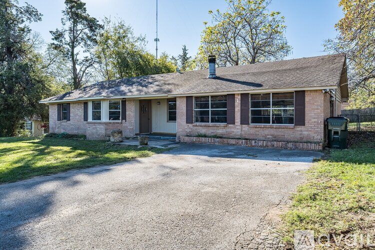 8226 County Road 219 3 Beds Single Family Home for Rent - Photo gallery 2