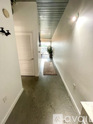 620 Glen Iris Drive Northeast 1 Apartment for Rent - Photo gallery 2