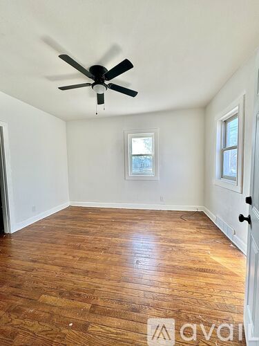 212 South Chestnut Street 1 Apartment for Rent - Photo gallery 1