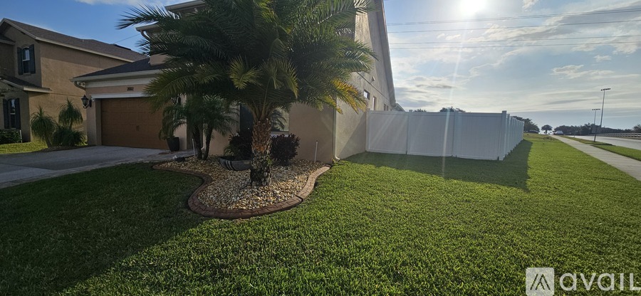 2002 Redbay Avenue 3 Beds Single Family Home for Rent - Photo gallery 2
