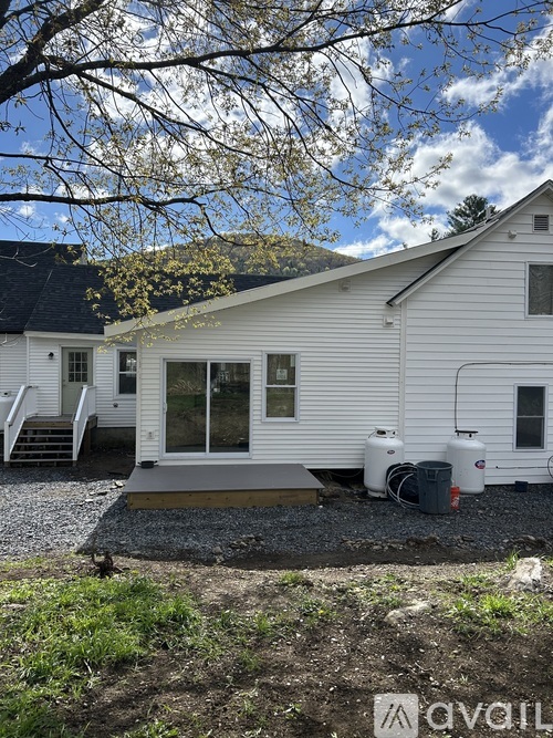 11 Mill Street 1 Apartment for Rent - Photo gallery 1
