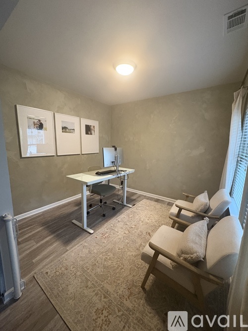 1913 Azure Grove Ct 3 Beds Single Family Home for Rent - Photo gallery 2
