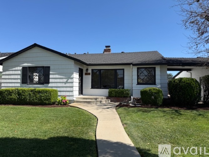 1424 Riverside Drive 3 Beds Single Family Home for Rent - Photo gallery 1