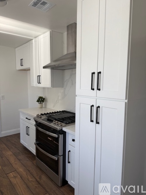1424 Riverside Drive 3 Beds Single Family Home for Rent - Photo gallery 4