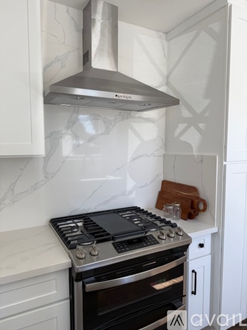 1424 Riverside Drive 3 Beds Single Family Home for Rent - Photo gallery 5