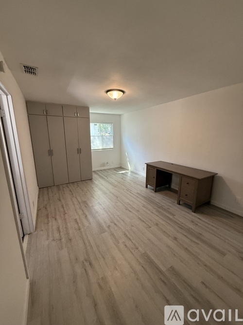 1003 Stoneoak Lane 3 Beds Single Family Home for Rent - Photo gallery 4
