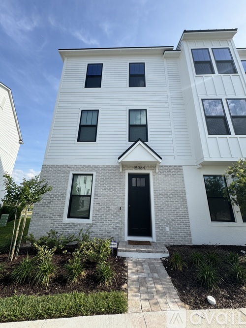 15064 Grove Lake Drive 4 Beds Townhouse for Rent - Photo gallery 1