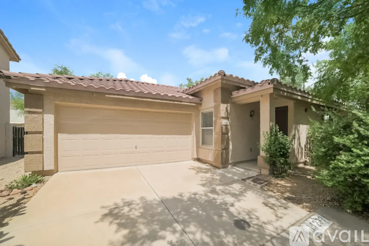 11234 North 89th Way 3 Beds Single Family Home for Rent - Photo gallery 1