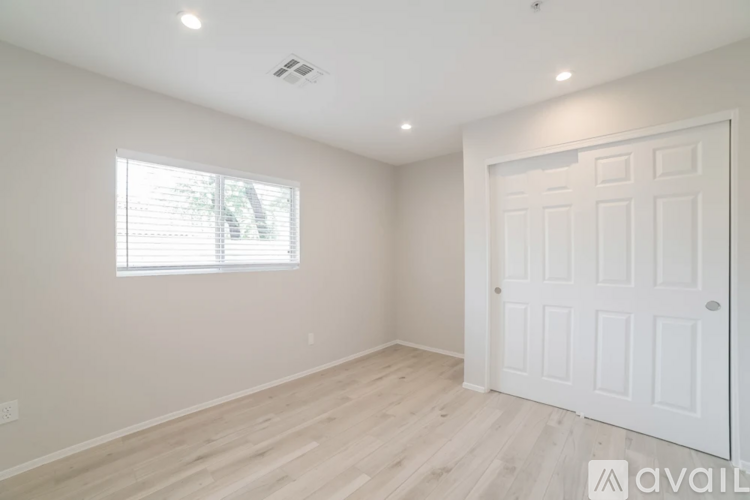 11234 North 89th Way 3 Beds Single Family Home for Rent - Photo gallery 4
