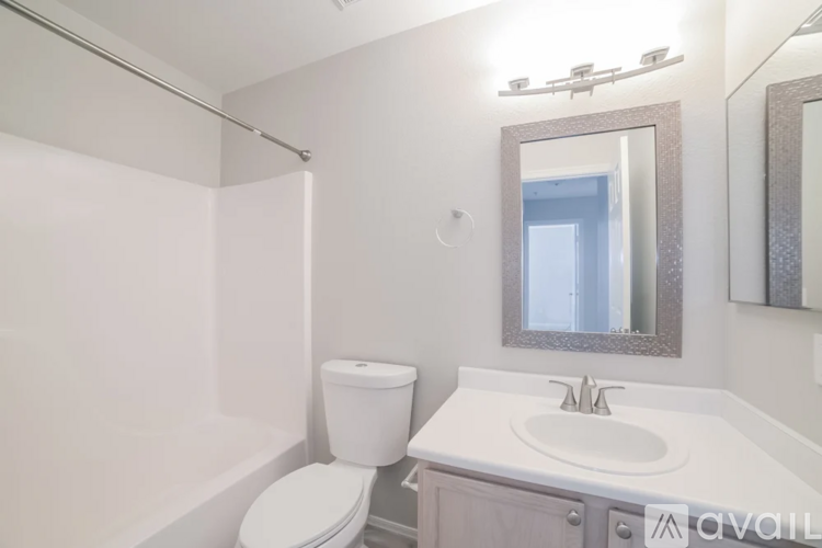 11234 North 89th Way 3 Beds Single Family Home for Rent - Photo gallery 5