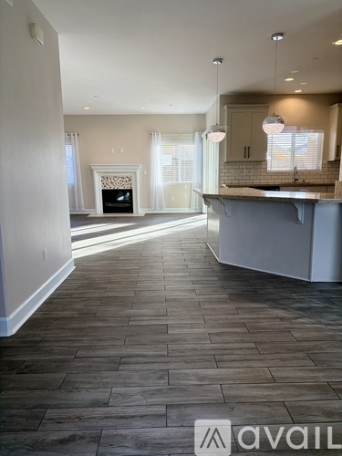 1561 Boston Lane 4 Beds Single Family Home for Rent - Photo gallery 2