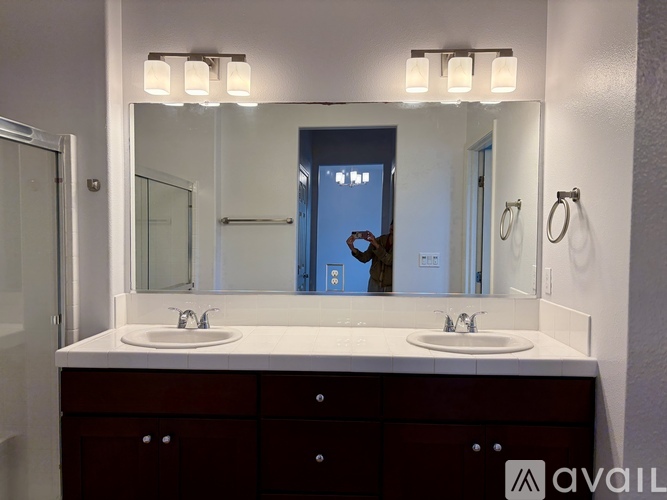 1561 Boston Lane 4 Beds Single Family Home for Rent - Photo gallery 3