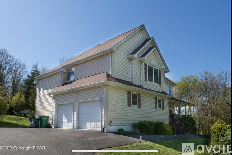 114 Skyview Circle 4 Beds Single Family Home for Rent - Photo gallery 3