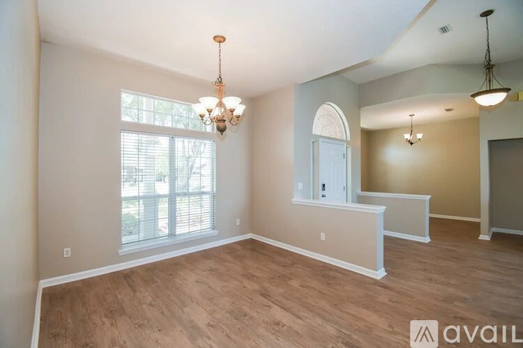 919 Lipan Street 3 Beds Single Family Home for Rent - Photo gallery 5