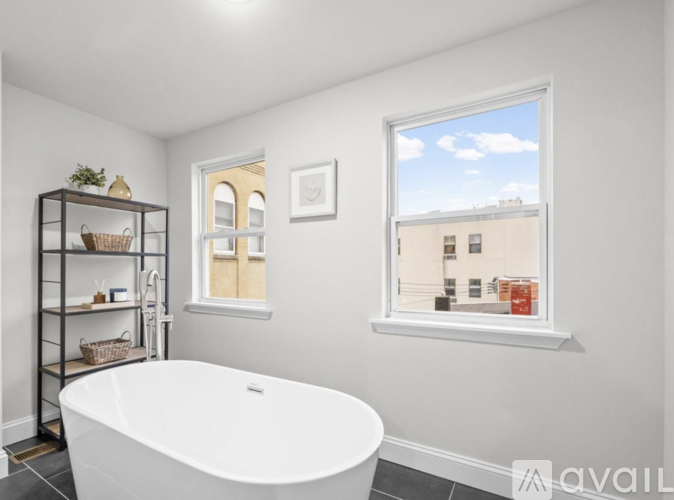 2103 McCulloh St 5 Beds Single Family Home for Rent - Photo gallery 3