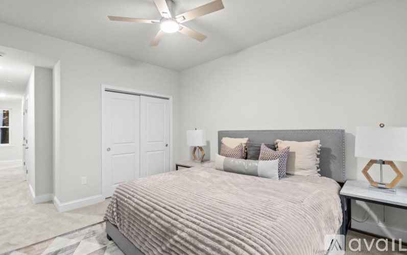 2103 McCulloh St 5 Beds Single Family Home for Rent - Photo gallery 4