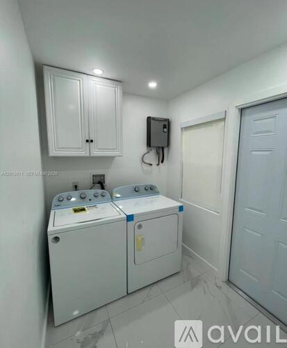 3161 NW 31st St 2 Beds Single Family Home for Rent - Photo gallery 4