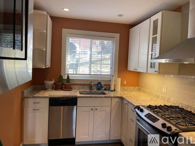 1611 Fitzgerald Lane 1 Condo for Rent - Photo gallery 2