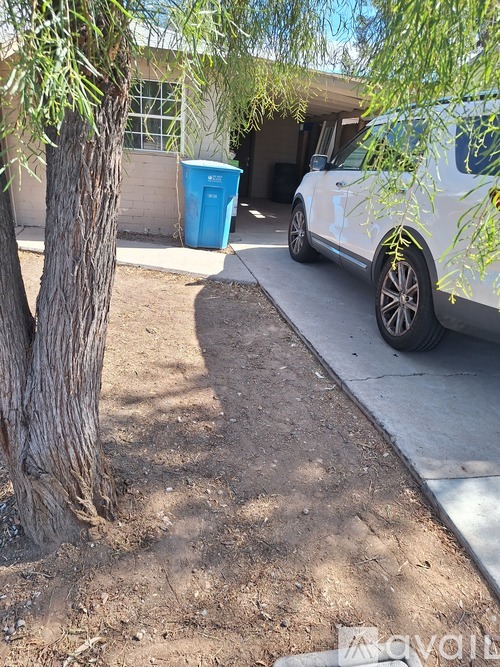 4639 N 3rd Ave 2 Beds Townhouse for Rent - Photo gallery 4