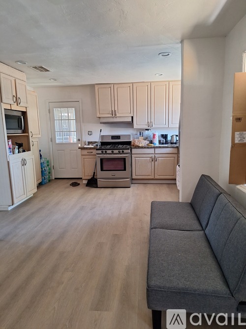4639 N 3rd Ave 2 Beds Townhouse for Rent - Photo gallery 5