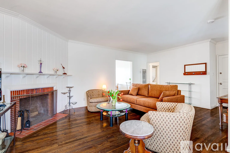 1254 Devon Ave 2 Beds Apartment for Rent - Photo gallery 3