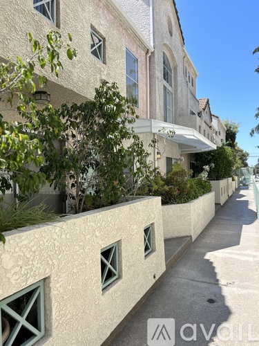4432 Ensign Avenue 1 Apartment for Rent - Photo gallery 2