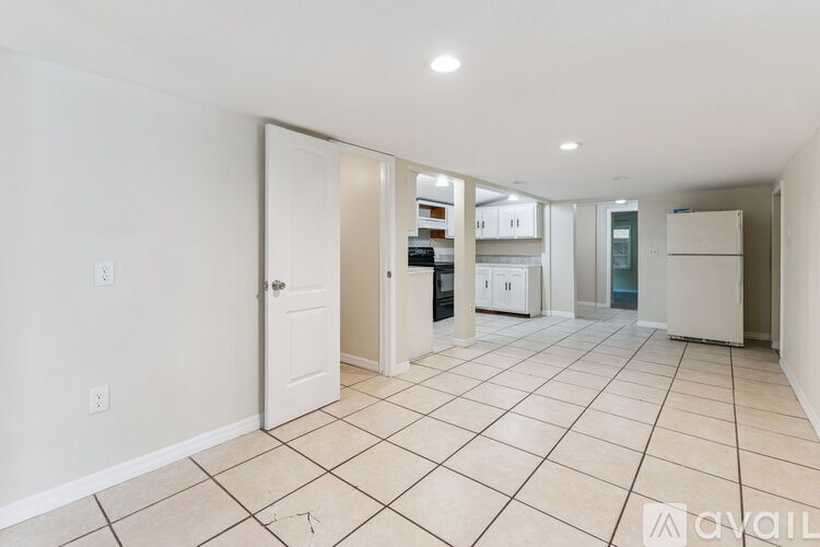38341 Palm Grove Dr 3 Beds Single Family Home for Rent - Photo gallery 5