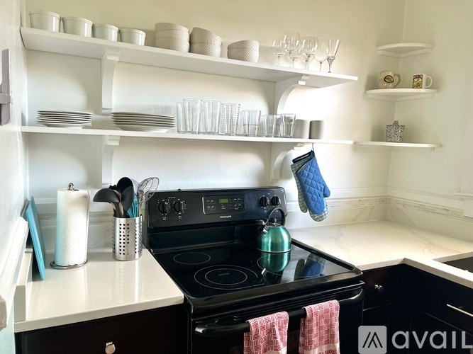 147 Edgewood Road 1 Apartment for Rent - Photo gallery 5