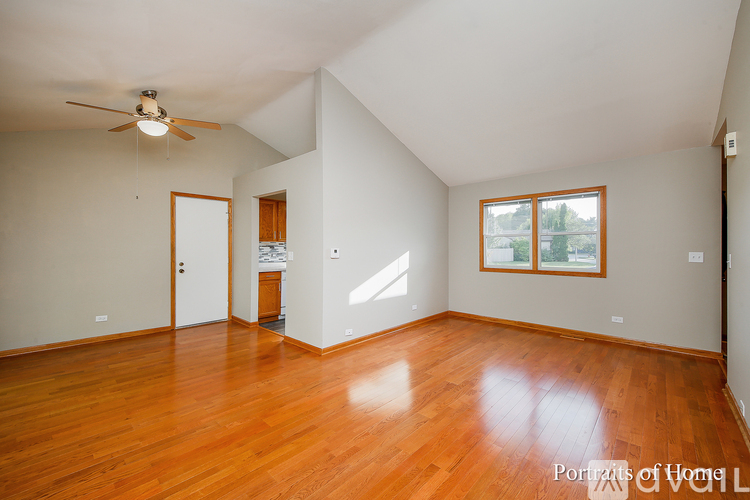 1309 Duke Drive 3 Beds Single Family Home for Rent - Photo gallery 5