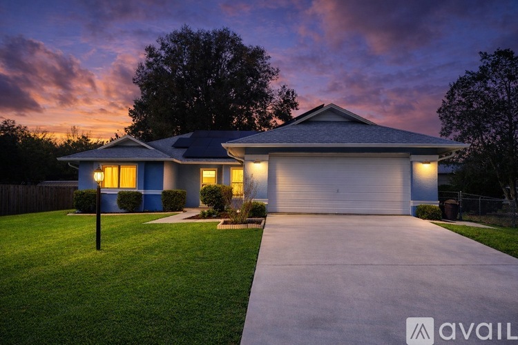 3442 N Tamarisk Ave 3 Beds Single Family Home for Rent - Photo gallery 2